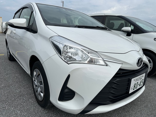 3⃣トヨタヴィッツ白7928F MPKG