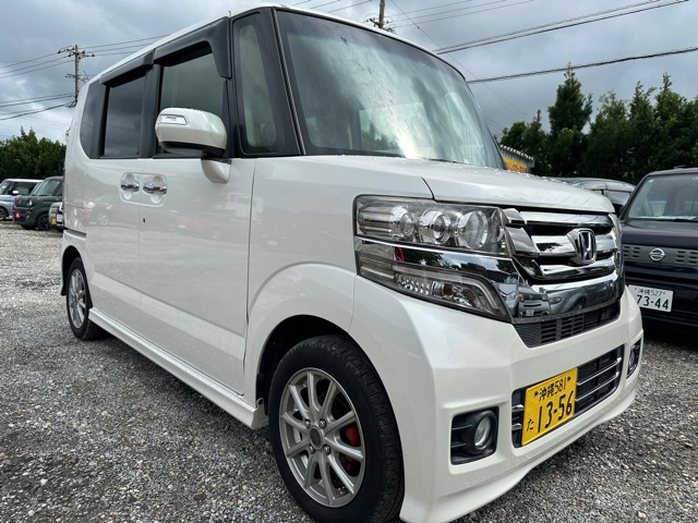 N-BOXカスタム白G1356