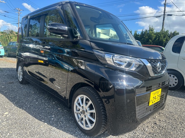 ルークス黒　Xﾊｲﾌﾞﾘｯﾄﾞ3531