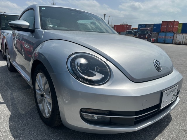 VWザ・ビートルﾃﾞｻﾞｲﾝﾚｻﾞｰﾊﾟｯｹｰｼﾞ銀2355